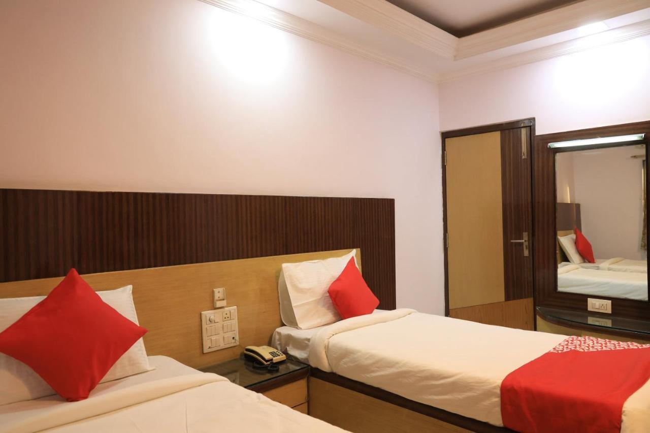 Oyo Flagship 77764 Hotel Rahul Ganeshpeth Colony Nagpur Exterior foto